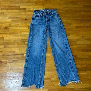 Never worn, American eagle jeans!